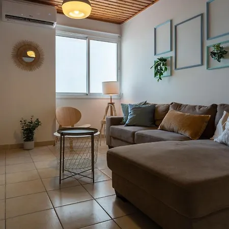 Laurel 2-bedroom In