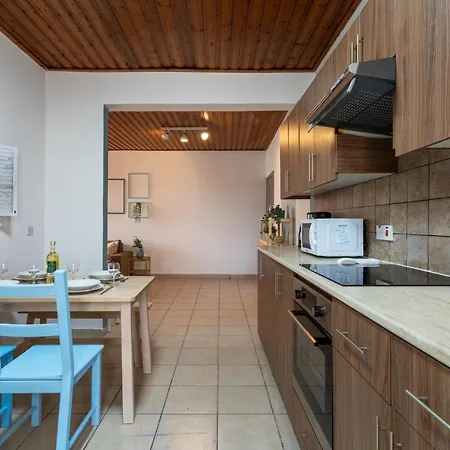 Apartamento Laurel 2-bedroom In *