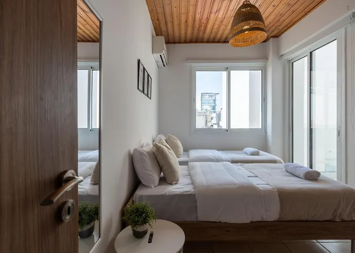 アパート Laurel 2-bedroom In *