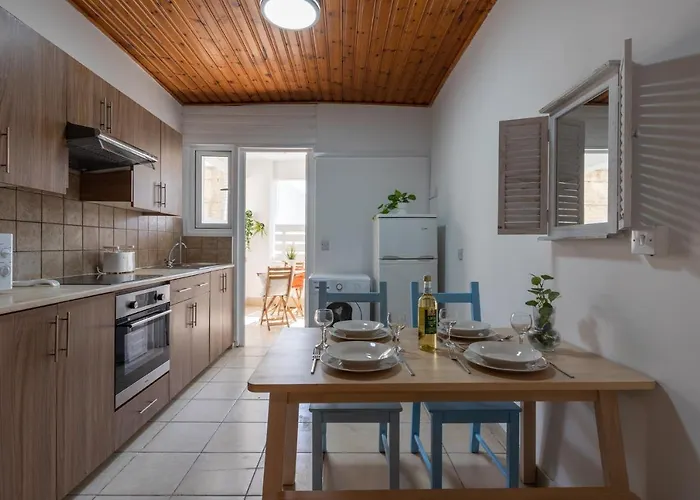 Laurel 2-bedroom In ラルナカ