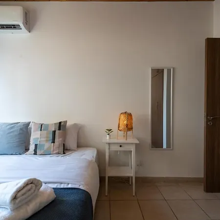 公寓 Laurel 2-bedroom In *